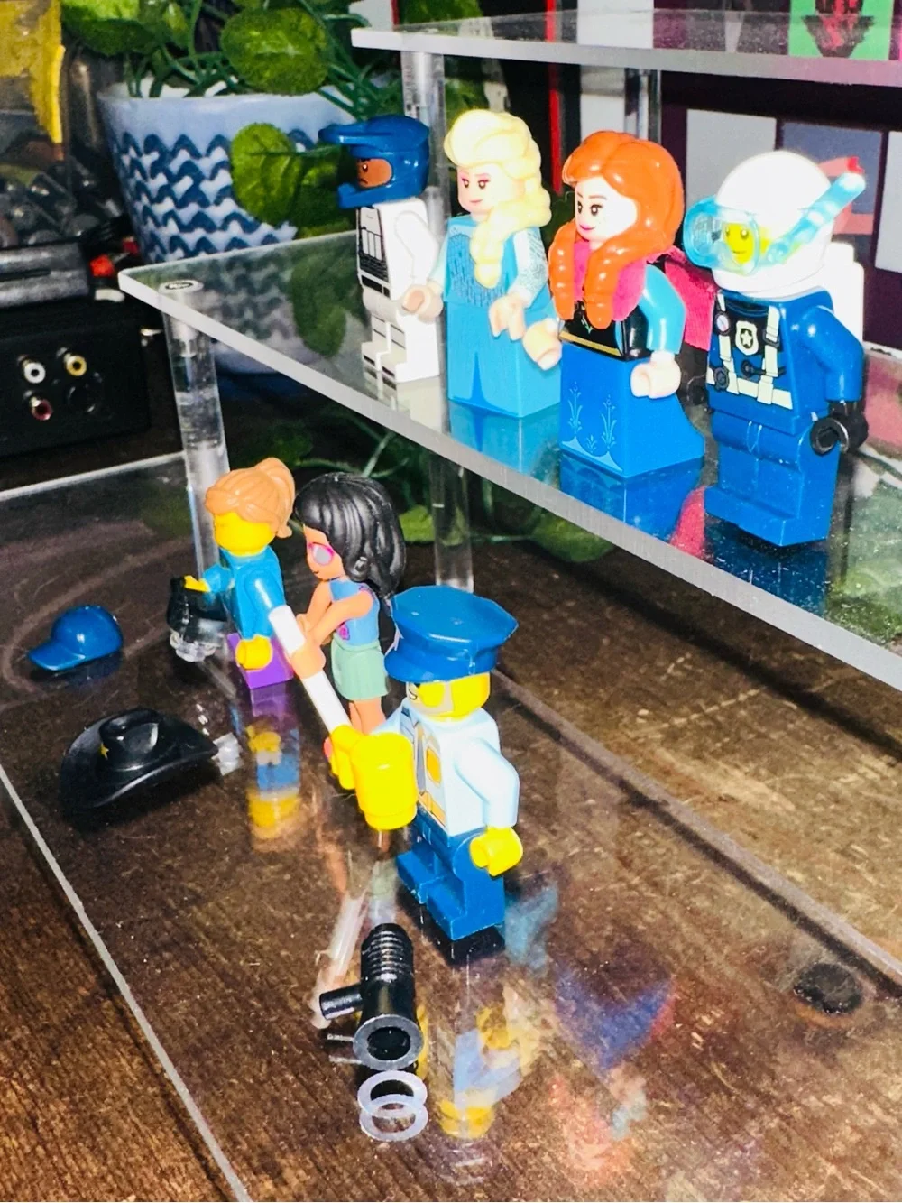 LEGO Minifig Minifigure and Accessory Bundle